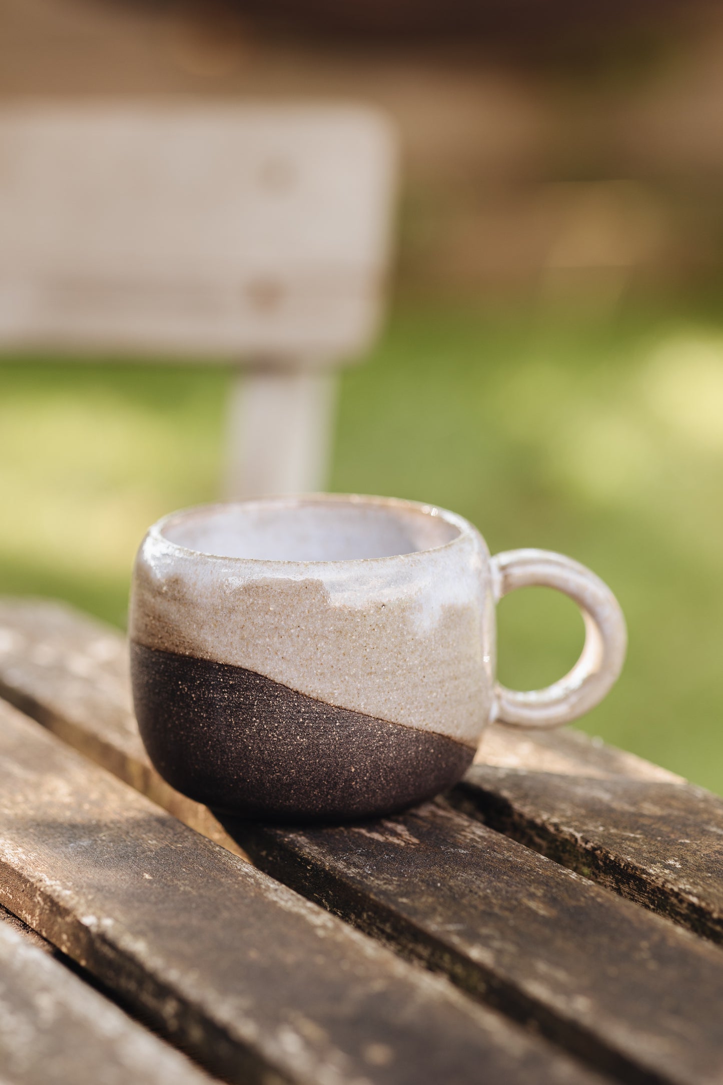 Ikiru coffee cup with handle, Merenok ceramics
