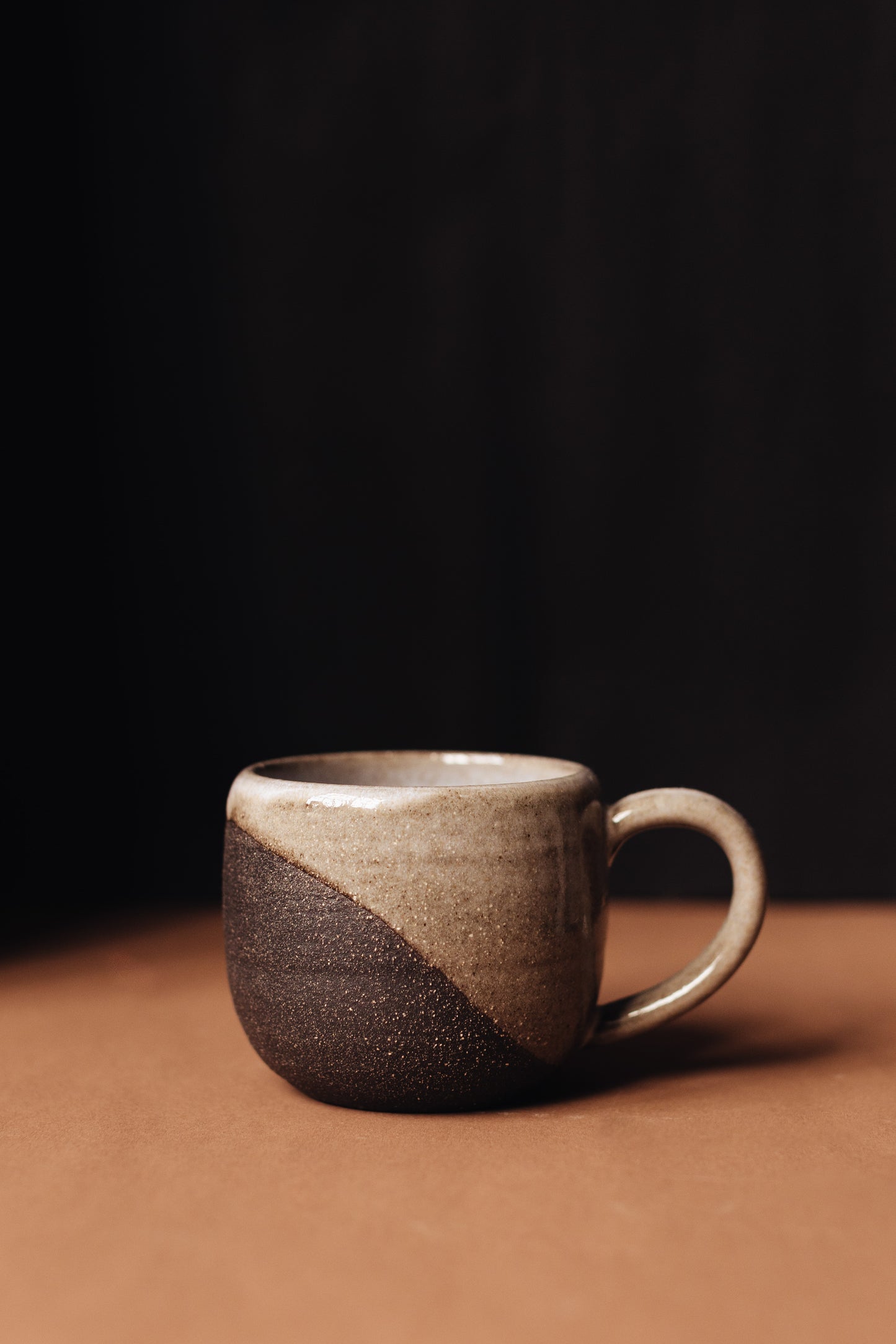 Ikiru coffee cup with handle, Merenok ceramics