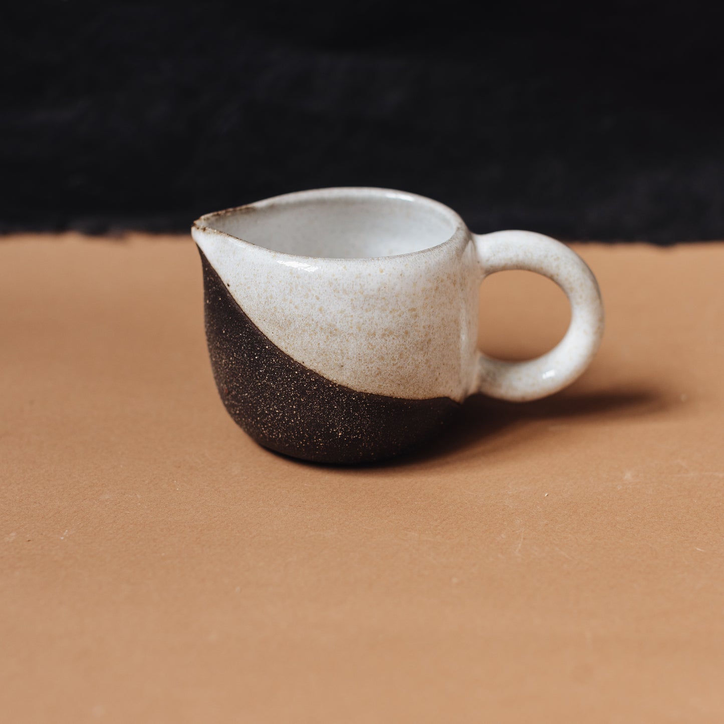 Ikiru Milk jug, Merenok ceramics