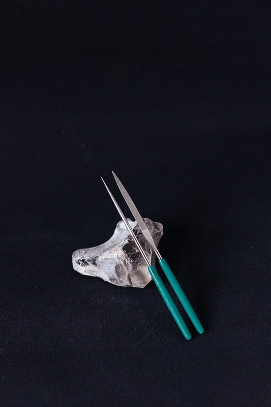 Sharpening diamond file for the tungsten carbide tool