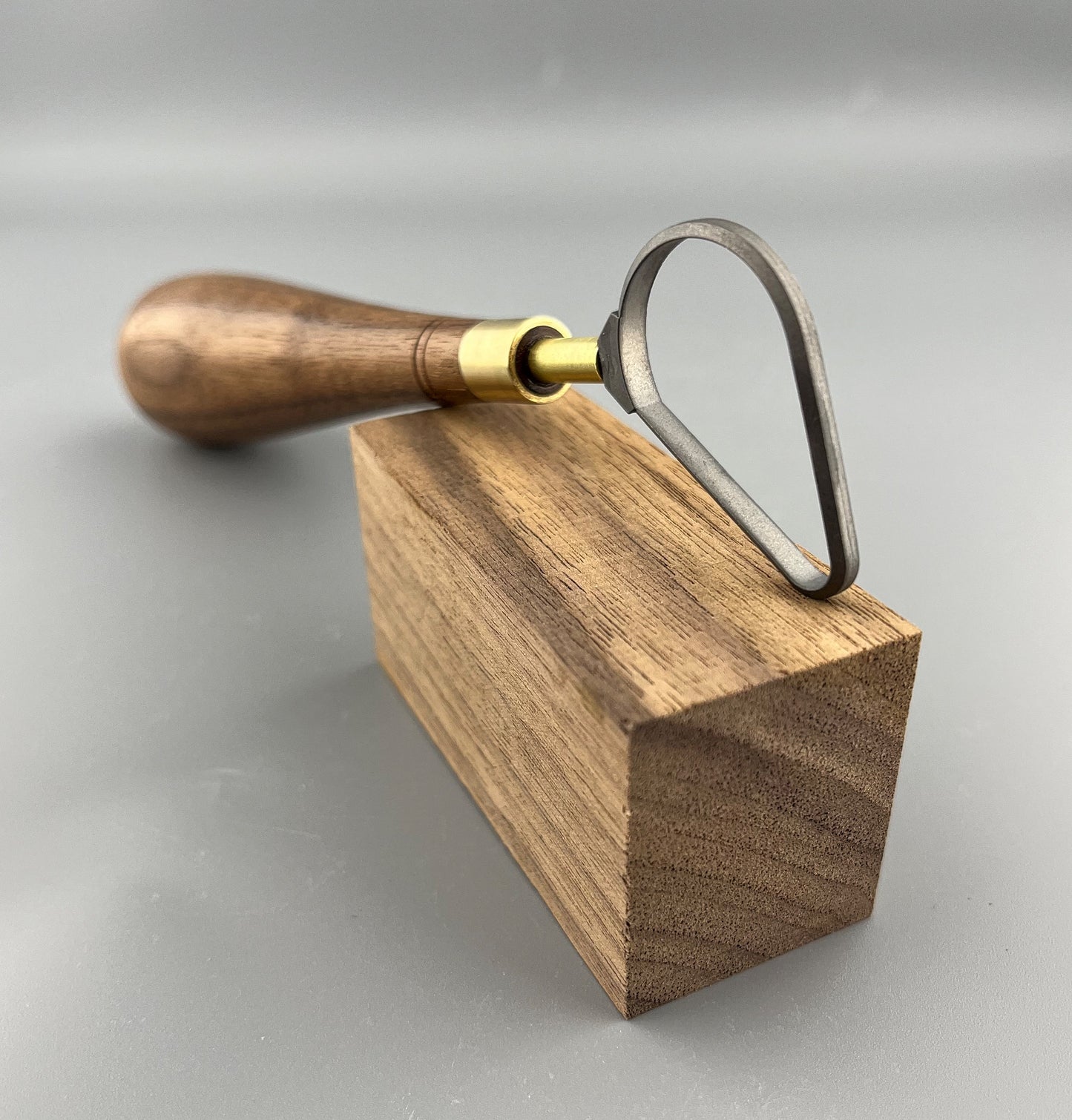 Tungsten carbide trimming tool - large pear drop shape