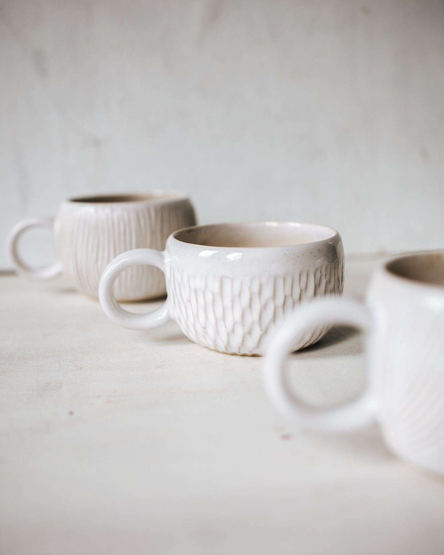 Acorn cup glossy textured