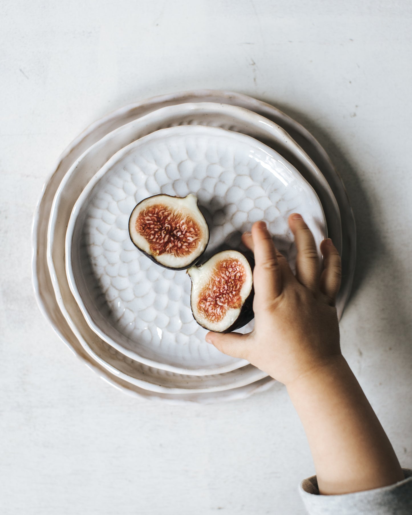 Plates Glossy and textured, handmade