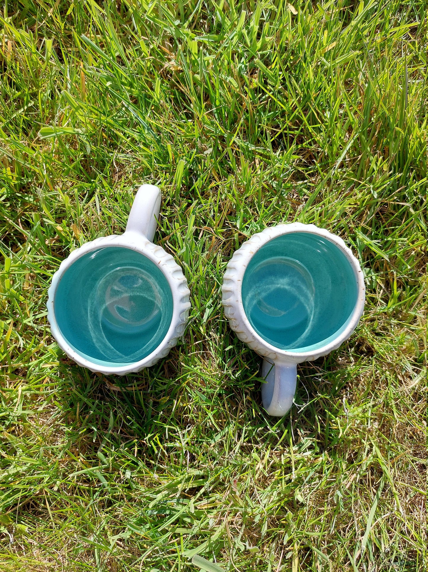 White stripes coffee cup